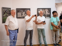 Mecseki Fotóklub Otthonunk Baranya című kiállítása Aradon